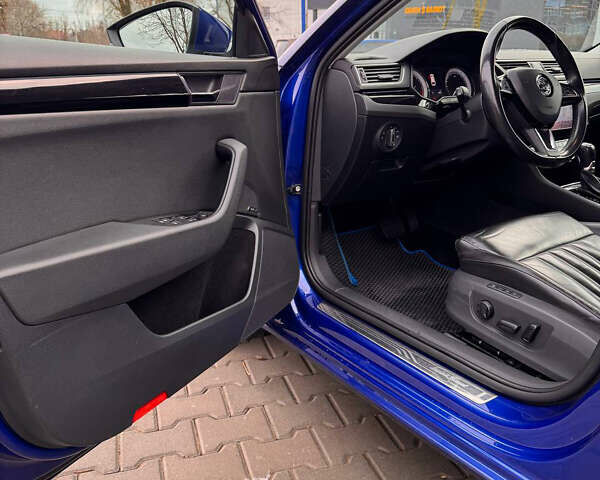 Синій Шкода Суперб, об'ємом двигуна 1.97 л та пробігом 222 тис. км за 22200 $, фото 8 на Automoto.ua