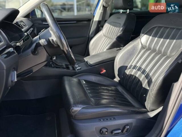 Синій Шкода Суперб, об'ємом двигуна 1.97 л та пробігом 220 тис. км за 23800 $, фото 13 на Automoto.ua
