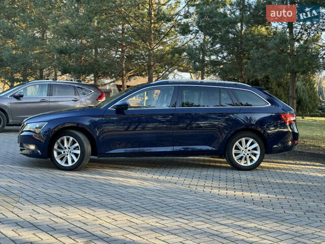 Синій Шкода Суперб, об'ємом двигуна 2 л та пробігом 194 тис. км за 16999 $, фото 20 на Automoto.ua