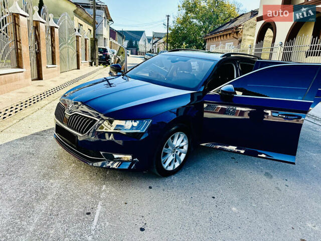 Синий Шкода Суперб, объемом двигателя 2 л и пробегом 198 тыс. км за 17200 $, фото 2 на Automoto.ua