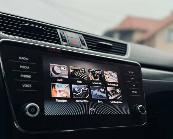 Синий Шкода Суперб, объемом двигателя 2 л и пробегом 198 тыс. км за 17200 $, фото 57 на Automoto.ua