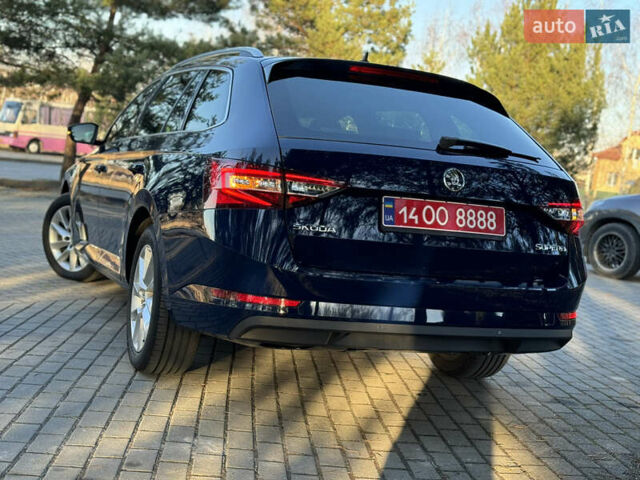 Синій Шкода Суперб, об'ємом двигуна 2 л та пробігом 194 тис. км за 16999 $, фото 29 на Automoto.ua