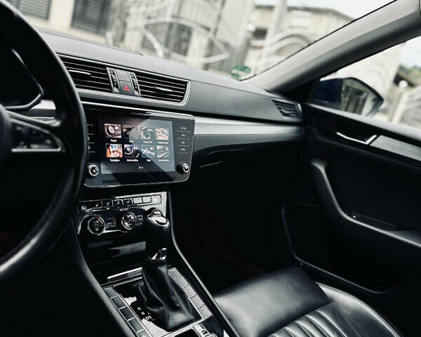 Синий Шкода Суперб, объемом двигателя 2 л и пробегом 198 тыс. км за 17200 $, фото 7 на Automoto.ua