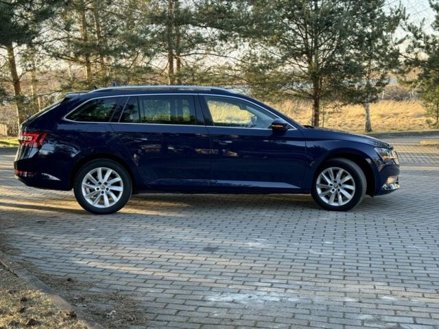Синій Шкода Суперб, об'ємом двигуна 2 л та пробігом 195 тис. км за 17000 $, фото 12 на Automoto.ua