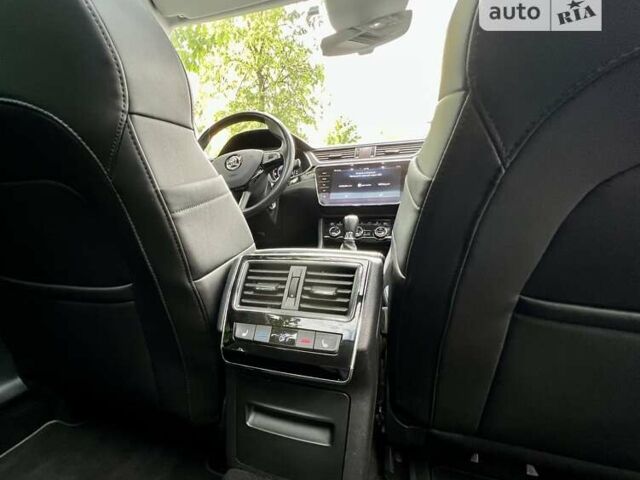 Синий Шкода Суперб, объемом двигателя 1.97 л и пробегом 207 тыс. км за 20303 $, фото 19 на Automoto.ua