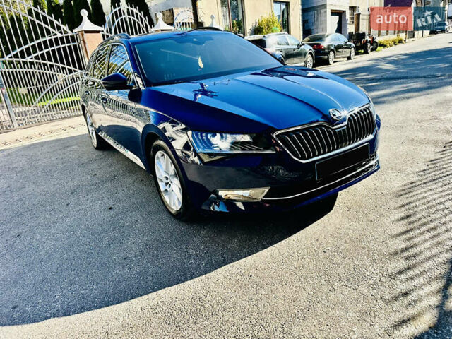 Синий Шкода Суперб, объемом двигателя 2 л и пробегом 198 тыс. км за 17200 $, фото 43 на Automoto.ua