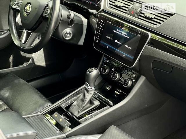 Синий Шкода Суперб, объемом двигателя 1.97 л и пробегом 207 тыс. км за 20303 $, фото 25 на Automoto.ua