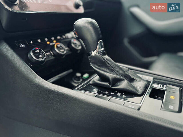 Синий Шкода Суперб, объемом двигателя 2 л и пробегом 198 тыс. км за 17200 $, фото 58 на Automoto.ua