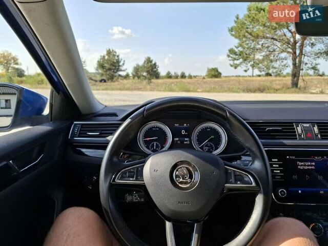Синій Шкода Суперб, об'ємом двигуна 2 л та пробігом 177 тис. км за 18600 $, фото 28 на Automoto.ua