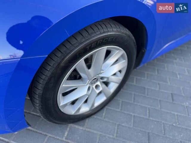 Синий Шкода Суперб, объемом двигателя 2 л и пробегом 202 тыс. км за 18999 $, фото 13 на Automoto.ua