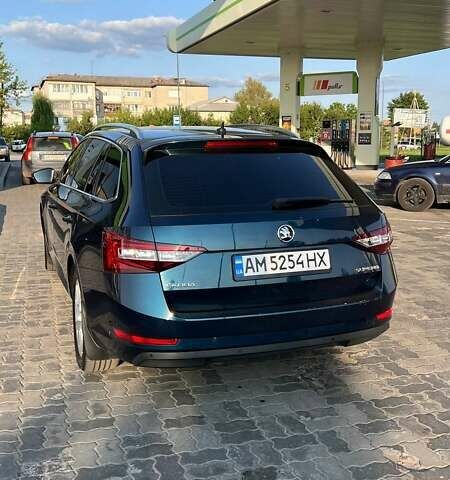 Синий Шкода Суперб, объемом двигателя 1.97 л и пробегом 280 тыс. км за 21000 $, фото 5 на Automoto.ua