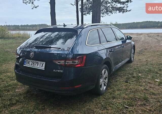 Синій Шкода Суперб, об'ємом двигуна 1.6 л та пробігом 150 тис. км за 18300 $, фото 7 на Automoto.ua