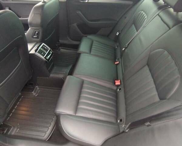 Синій Шкода Суперб, об'ємом двигуна 1.6 л та пробігом 150 тис. км за 18300 $, фото 18 на Automoto.ua