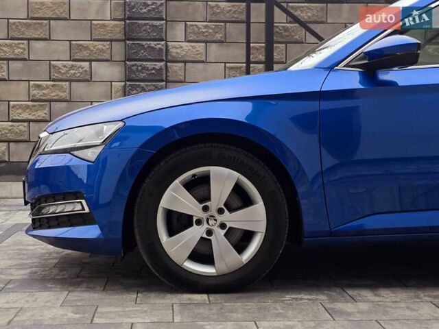 Синий Шкода Суперб, объемом двигателя 1.97 л и пробегом 187 тыс. км за 23700 $, фото 4 на Automoto.ua