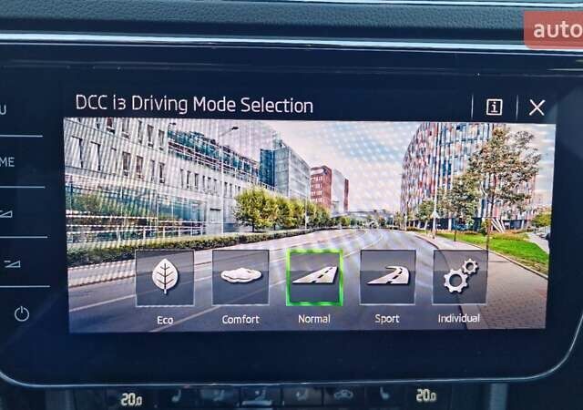 Синій Шкода Суперб, об'ємом двигуна 2 л та пробігом 146 тис. км за 29333 $, фото 56 на Automoto.ua