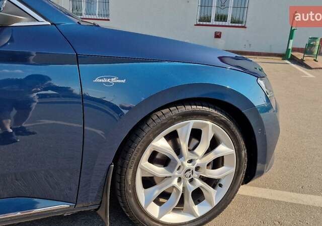 Синій Шкода Суперб, об'ємом двигуна 2 л та пробігом 146 тис. км за 29333 $, фото 29 на Automoto.ua