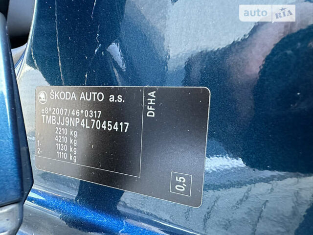 Синій Шкода Суперб, об'ємом двигуна 1.97 л та пробігом 235 тис. км за 24999 $, фото 68 на Automoto.ua