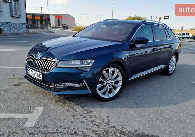 Синій Шкода Суперб, об'ємом двигуна 2 л та пробігом 146 тис. км за 29333 $, фото 3 на Automoto.ua