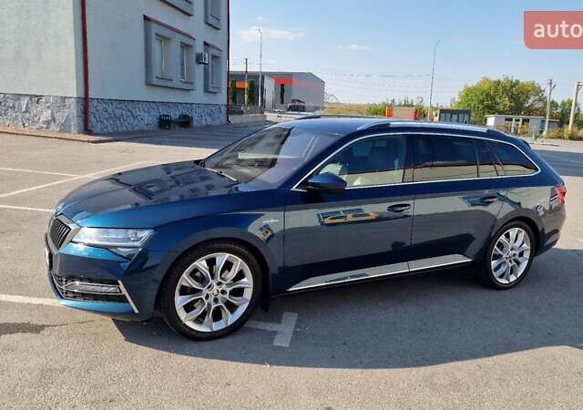 Синій Шкода Суперб, об'ємом двигуна 2 л та пробігом 146 тис. км за 29333 $, фото 16 на Automoto.ua