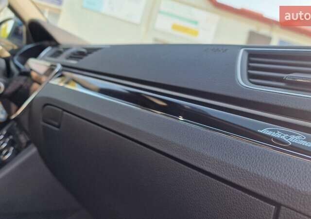 Синій Шкода Суперб, об'ємом двигуна 2 л та пробігом 146 тис. км за 29333 $, фото 49 на Automoto.ua