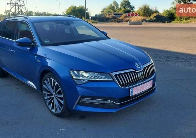 Синий Шкода Суперб, объемом двигателя 1.97 л и пробегом 201 тыс. км за 25999 $, фото 3 на Automoto.ua