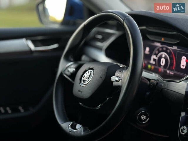 Синий Шкода Суперб, объемом двигателя 1.97 л и пробегом 225 тыс. км за 24650 $, фото 56 на Automoto.ua