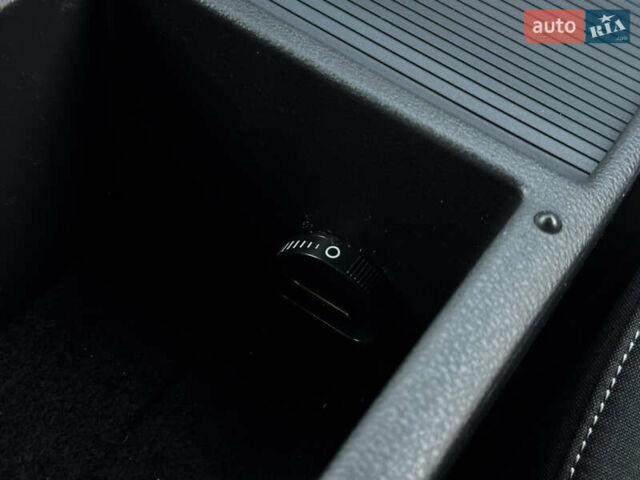 Синий Шкода Суперб, объемом двигателя 1.97 л и пробегом 225 тыс. км за 24650 $, фото 58 на Automoto.ua