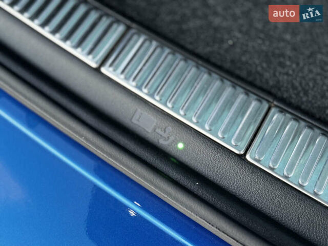 Синий Шкода Суперб, объемом двигателя 1.97 л и пробегом 225 тыс. км за 24650 $, фото 72 на Automoto.ua