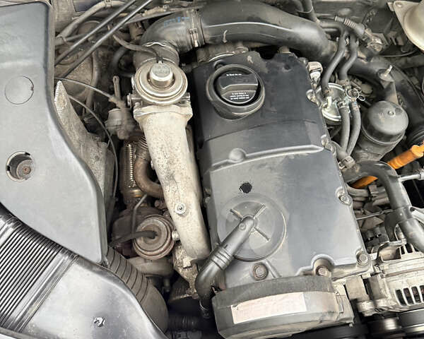 Синий Шкода Суперб, объемом двигателя 1.9 л и пробегом 341 тыс. км за 4500 $, фото 11 на Automoto.ua