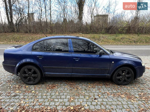 Синій Шкода Суперб, об'ємом двигуна 2.5 л та пробігом 310 тис. км за 3500 $, фото 7 на Automoto.ua