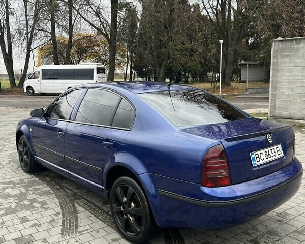 Синий Шкода Суперб, объемом двигателя 2.5 л и пробегом 300 тыс. км за 3500 $, фото 5 на Automoto.ua