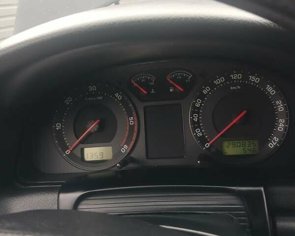 Синий Шкода Суперб, объемом двигателя 1.9 л и пробегом 290 тыс. км за 3800 $, фото 24 на Automoto.ua