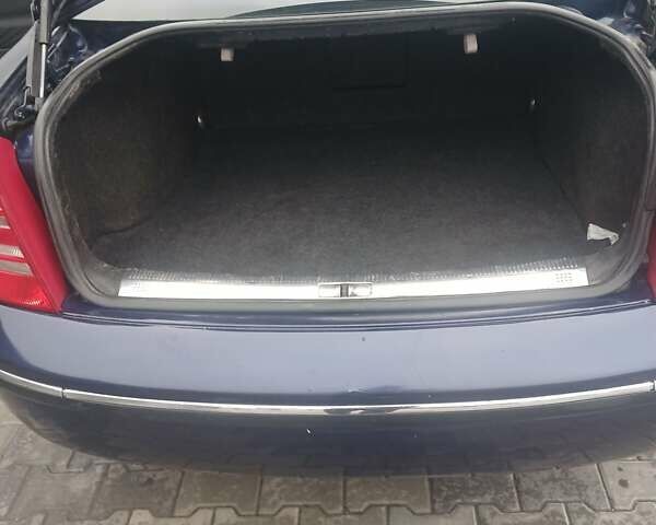 Синий Шкода Суперб, объемом двигателя 1.9 л и пробегом 290 тыс. км за 3800 $, фото 18 на Automoto.ua