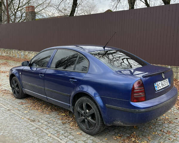 Синій Шкода Суперб, об'ємом двигуна 2.5 л та пробігом 310 тис. км за 3500 $, фото 5 на Automoto.ua