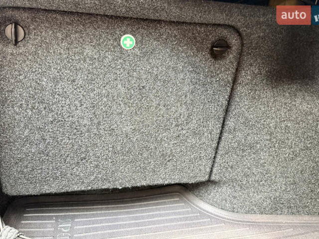 Синій Шкода Суперб, об'ємом двигуна 1.9 л та пробігом 434 тис. км за 5900 $, фото 9 на Automoto.ua