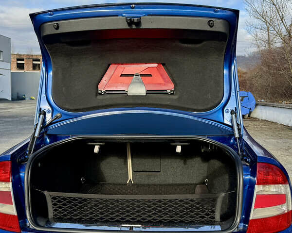 Синій Шкода Суперб, об'ємом двигуна 1.9 л та пробігом 434 тис. км за 5900 $, фото 107 на Automoto.ua