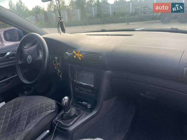 Синій Шкода Суперб, об'ємом двигуна 1.78 л та пробігом 302 тис. км за 5499 $, фото 5 на Automoto.ua