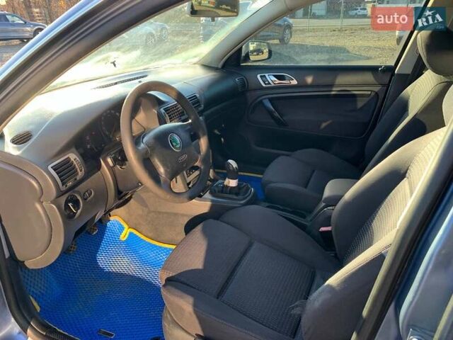 Синий Шкода Суперб, объемом двигателя 1.8 л и пробегом 180 тыс. км за 6499 $, фото 11 на Automoto.ua