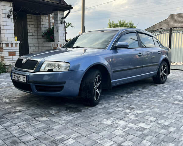Шкода Суперб 2005 у Чечельнике на Automoto.ua Синій Шкода Суперб, об'ємом двигуна 1.8 л та пробігом 290 тис. км за 4800 $, фото 5 на Automoto.ua