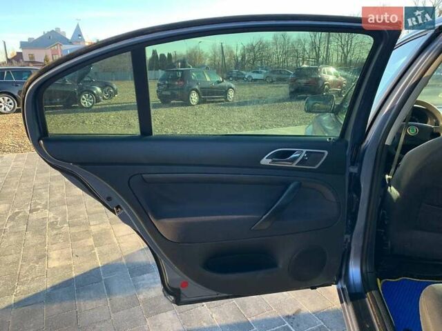 Синий Шкода Суперб, объемом двигателя 1.8 л и пробегом 180 тыс. км за 6499 $, фото 13 на Automoto.ua