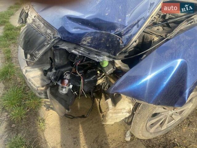 Синій Шкода Суперб, об'ємом двигуна 0 л та пробігом 250 тис. км за 2700 $, фото 1 на Automoto.ua