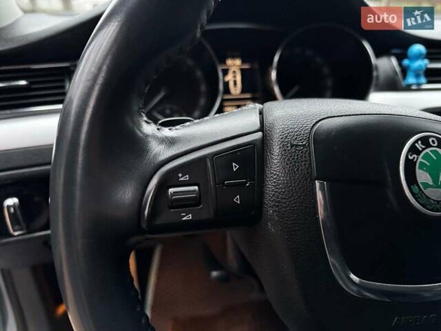 Синий Шкода Суперб, объемом двигателя 2 л и пробегом 345 тыс. км за 8640 $, фото 28 на Automoto.ua