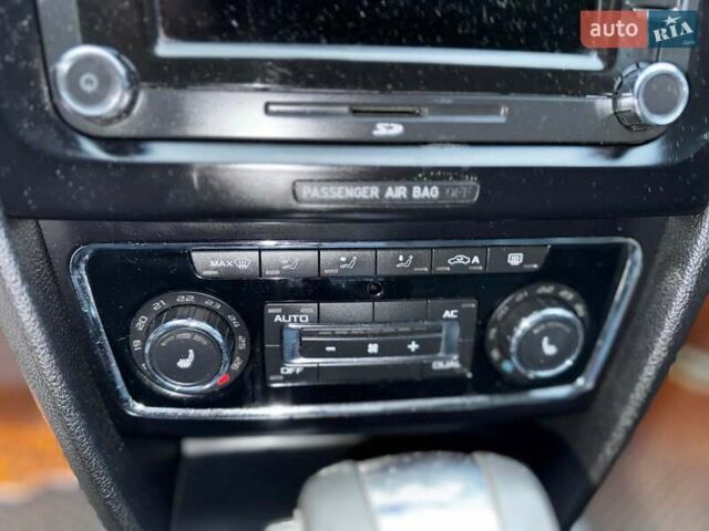 Синий Шкода Суперб, объемом двигателя 2 л и пробегом 345 тыс. км за 8640 $, фото 31 на Automoto.ua