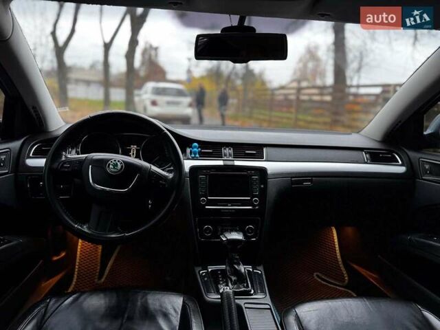 Синий Шкода Суперб, объемом двигателя 2 л и пробегом 345 тыс. км за 8640 $, фото 23 на Automoto.ua