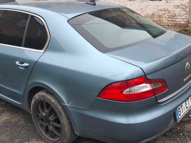 Синій Шкода Суперб, об'ємом двигуна 2 л та пробігом 227 тис. км за 7000 $, фото 2 на Automoto.ua