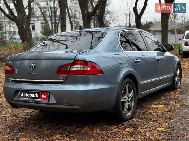 Синий Шкода Суперб, объемом двигателя 2 л и пробегом 345 тыс. км за 8640 $, фото 13 на Automoto.ua