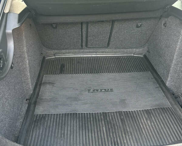 Синий Шкода Суперб, объемом двигателя 1.8 л и пробегом 225 тыс. км за 8500 $, фото 11 на Automoto.ua