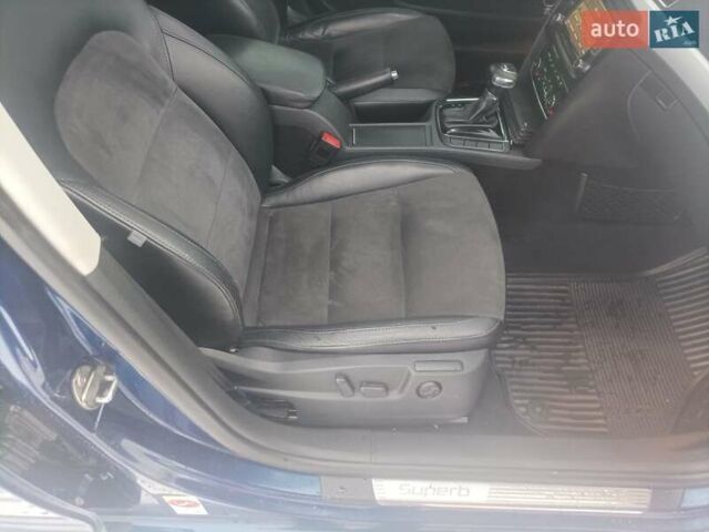 Синий Шкода Суперб, объемом двигателя 2 л и пробегом 314 тыс. км за 8600 $, фото 19 на Automoto.ua