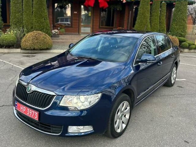 Синий Шкода Суперб, объемом двигателя 1.8 л и пробегом 225 тыс. км за 8500 $, фото 2 на Automoto.ua