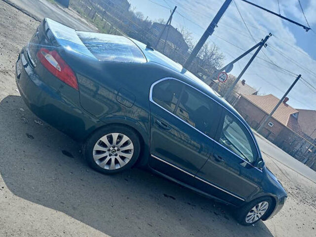 Синий Шкода Суперб, объемом двигателя 1.6 л и пробегом 195 тыс. км за 10900 $, фото 3 на Automoto.ua